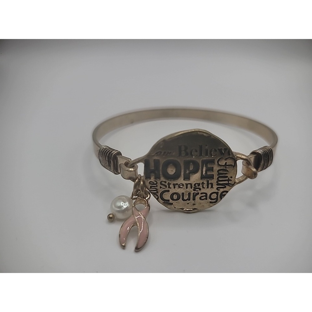 Vintage Gold Tone Bangle Bracelet Believe Hope Engraved Charms Clip Clasp 7In